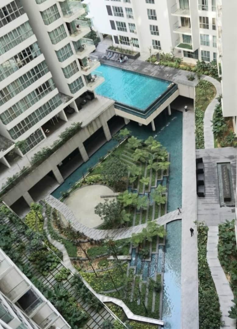 Regalia Suites With Infinity Pool Klcc By Staycation Homes クアラルンプール エクステリア 写真